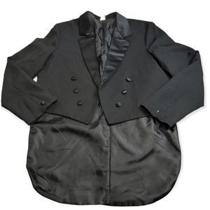 Longtail Tuxedo Jacket 18